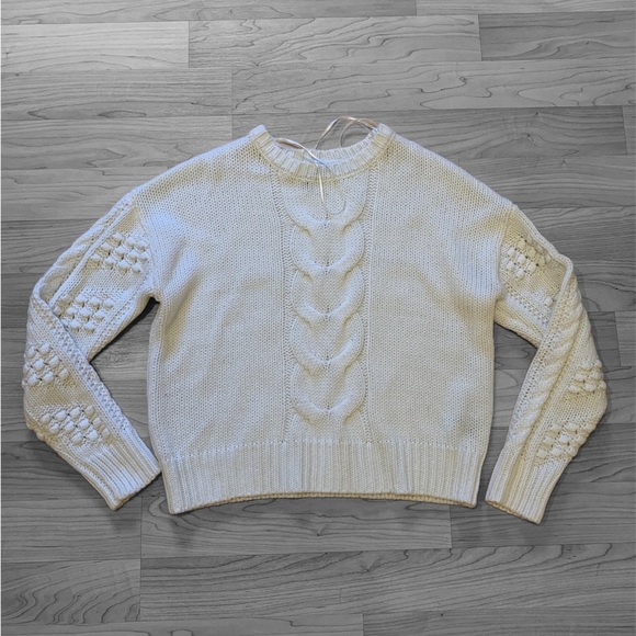 White Cable Knit Sweater - Picture 4 of 4